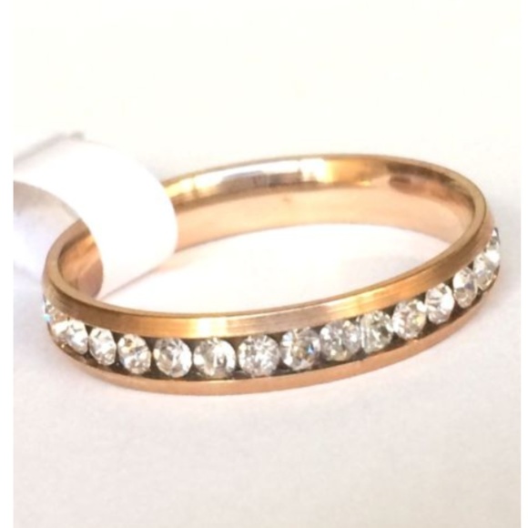 Rose Gold Eternity Ring Crystal Size 7 8 9 10 12 - Picture 1 of 8